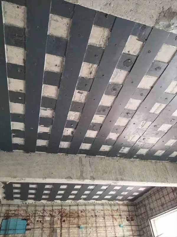 粘鋼加固